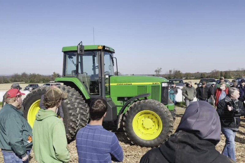 Click below for video of this tractor selling.