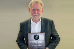 Dr Peter Davies