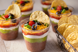 salsa, sour cream, guacamole and chips