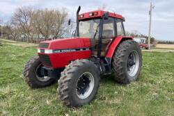 In total, 4 tractors sold at this auction for new record high prices. 