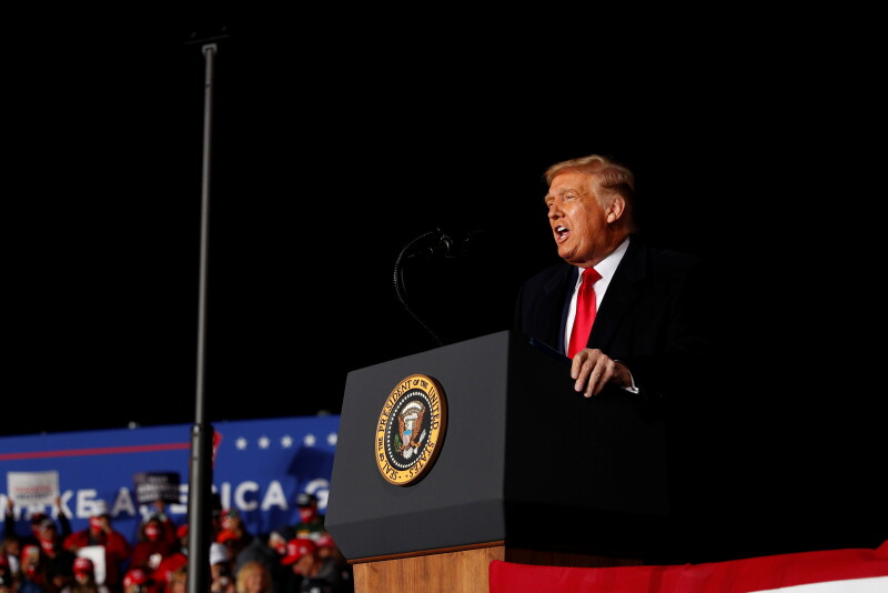 U.S. President Donald Trump speaks during a campaign event at the Central Wisconsin Airport in Mosinee, Wisconsin, U.S., September 17, 2020. REUTERS/Tom Brenner
