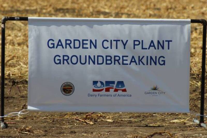 DFA_Gourndbreaking