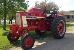 IH LP Tractor