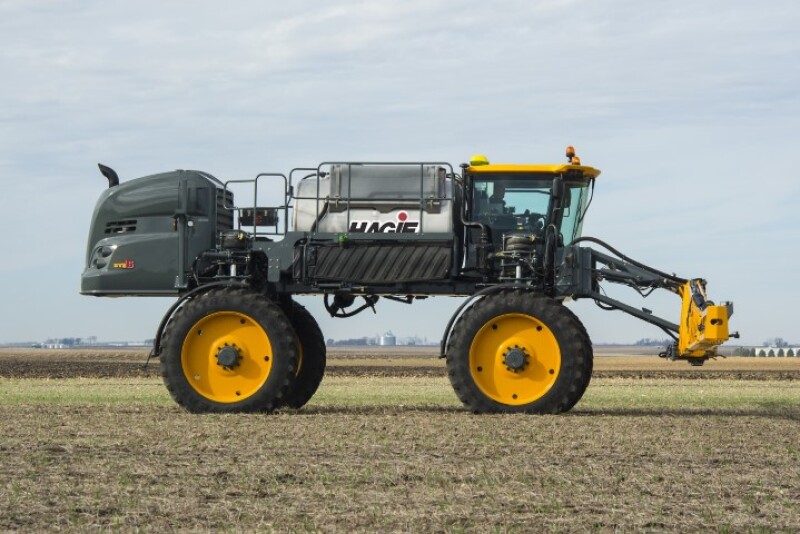 Hagie STS16 Self Propelled Sprayer