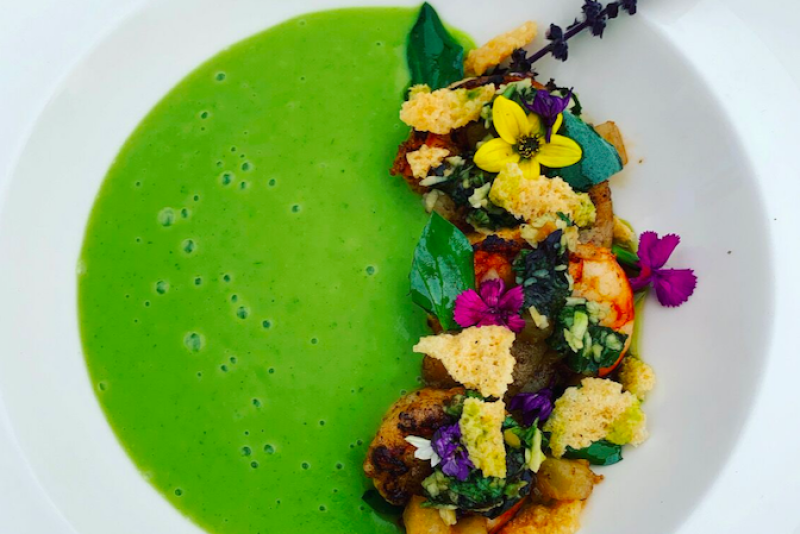 The winner of the Markon Green Box Challenge was this scallop and shrimp lettuce bisque featuring Markon’s Ready-Set-Serve Heritage Salad Blend. It was developed by David Cunningham, sales specialist and culinary consultant with Reinhart Foodservice, and Jesse Edmunds, owner and chef at Seven Hills Hospitality Group.