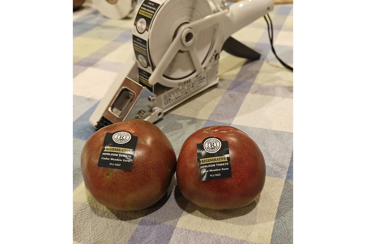 Tomato Sticker.jpg